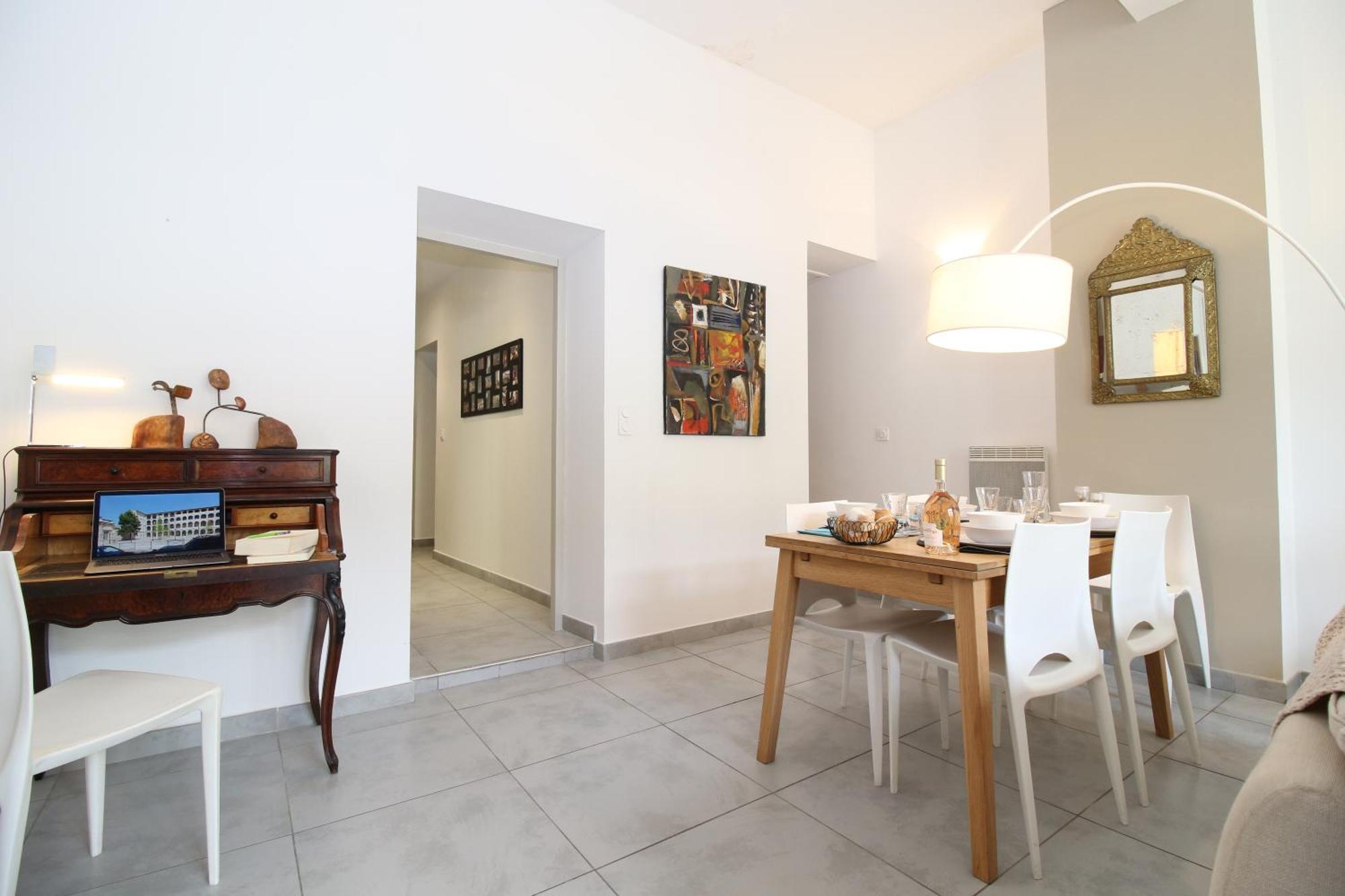 T3 Appartement Hypercentre Proche Commerce- Parking - 2 Chambres Wifi Gratuit Avignon Exterior foto